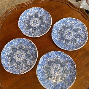 Blue & White Patterned Melamine Plates